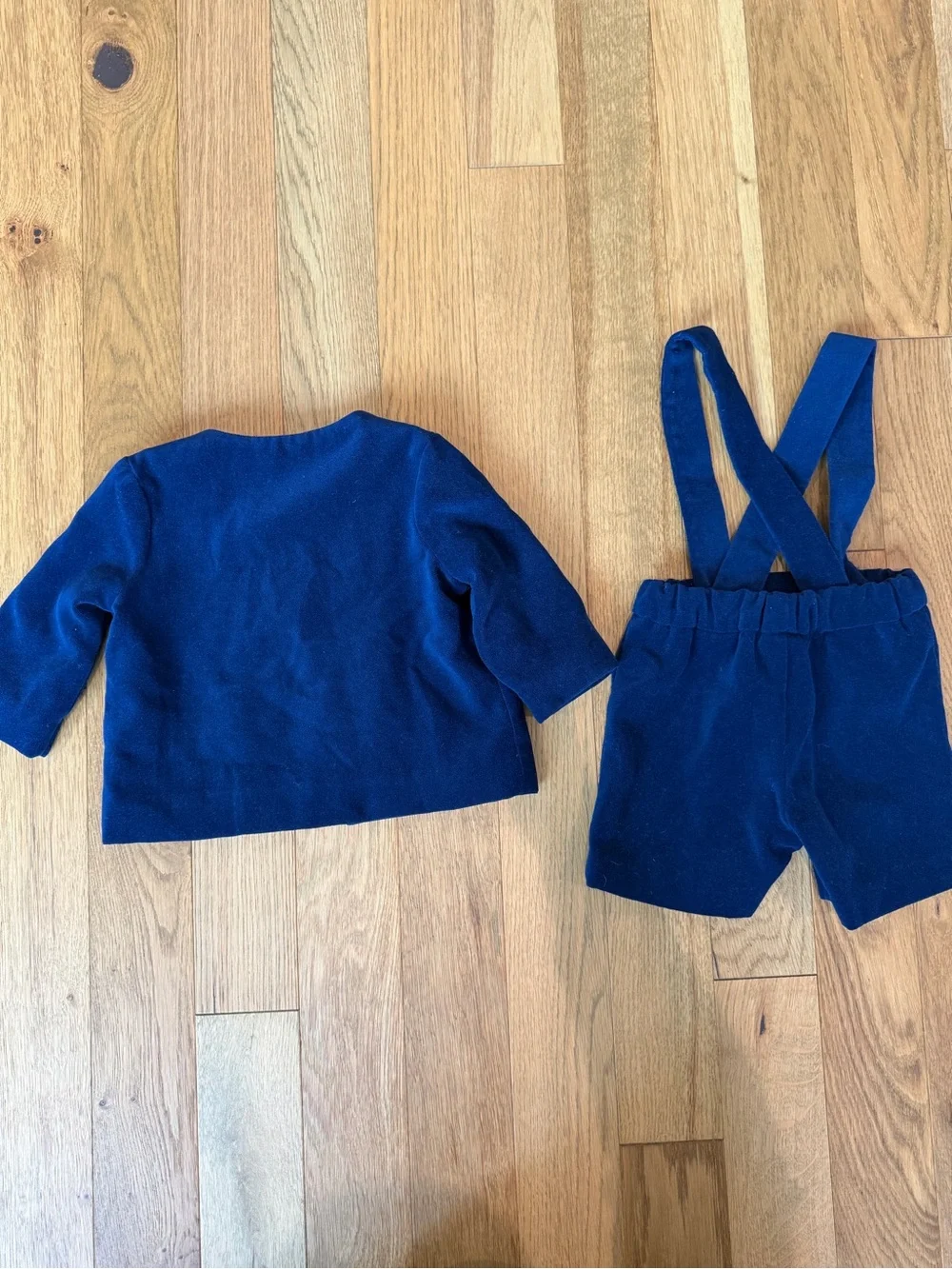 Florence Eiseman Boys 12M Navy Velvet Blazer Suspender Shorts Set Holiday